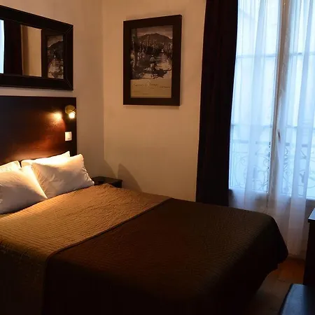 Hotel De France 18 Parigi