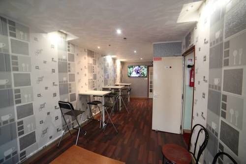 Hotel De France 18 *